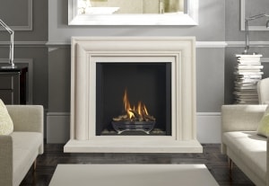 The highly efficient Infinity 880FL in the Regency style Rembrandt suite with black liners and fire basket.