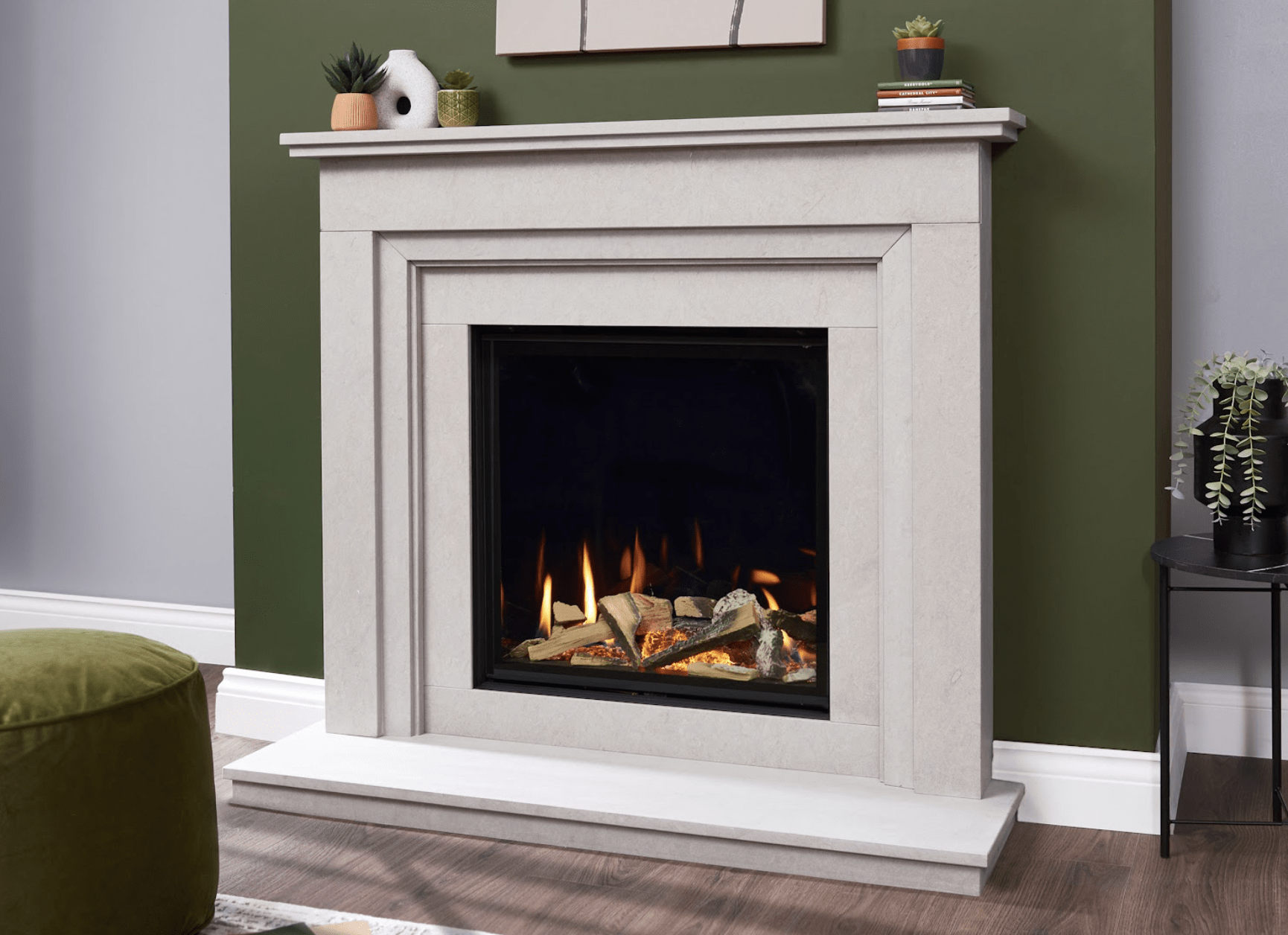 PNCL ANGlam Pinnacle マルーン　Bグレード Paragon P5 Conventional Flue Gas Fire | Charlton & Jenrick