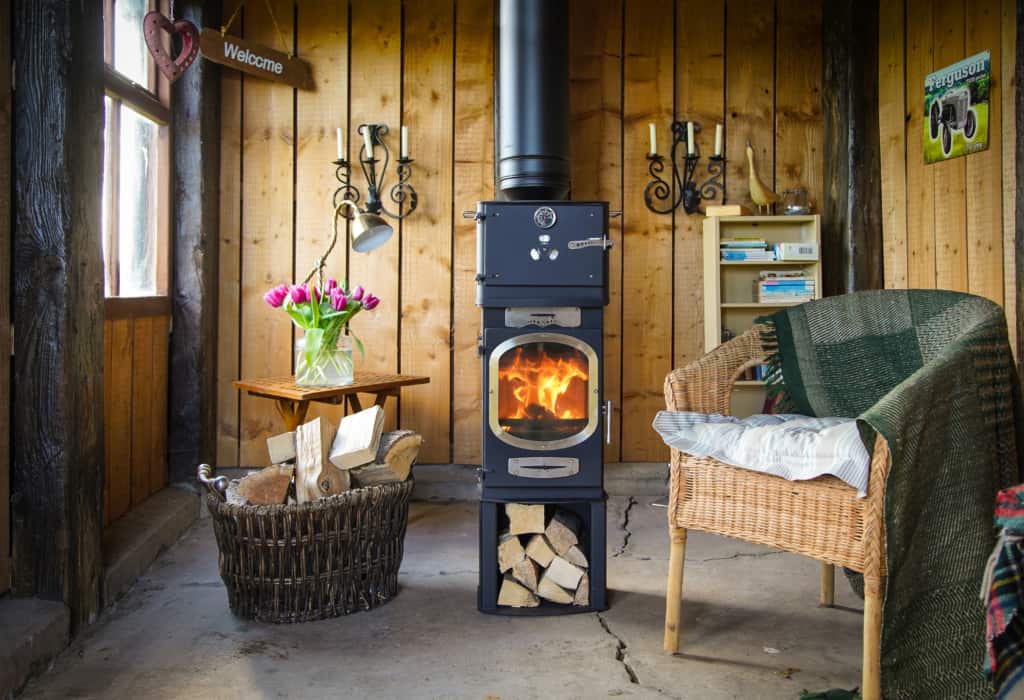 Go Eco Adventurer Shepherd Hut Stove 1024x700 2